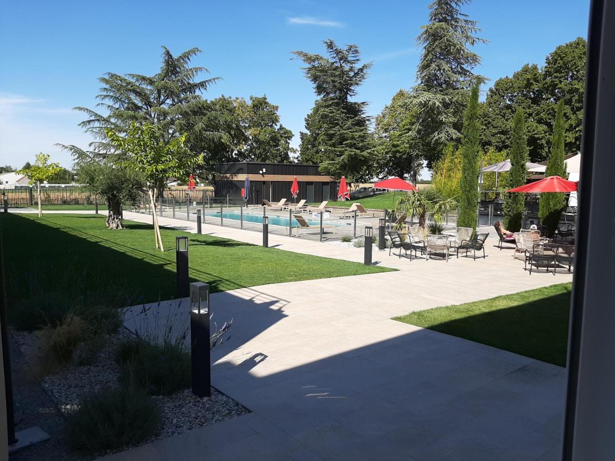 Logis Hotel Relais Saint Jacques - Chateauroux Deols Ngoại thất bức ảnh