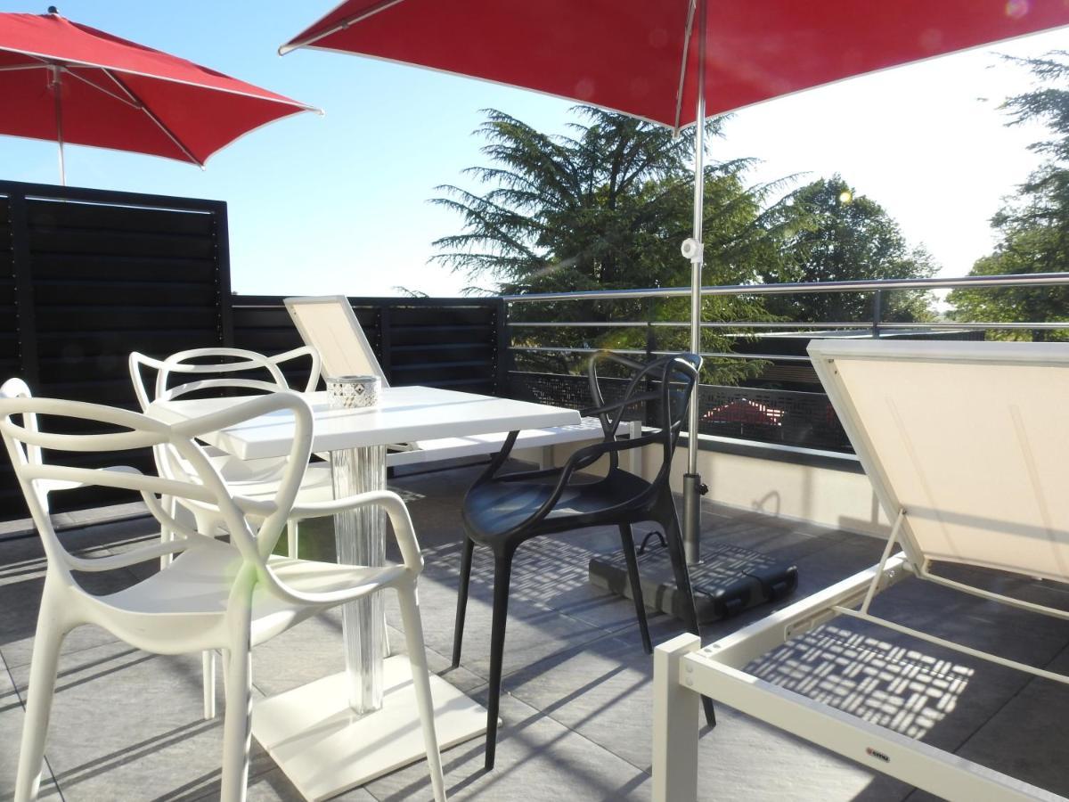 Logis Hotel Relais Saint Jacques - Chateauroux Deols Ngoại thất bức ảnh